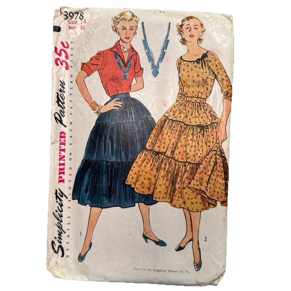 Simplicity 3978 Vintage 1950s Blouse Tiered Skirt Pattern 14 Bust 32 Cut Small‎